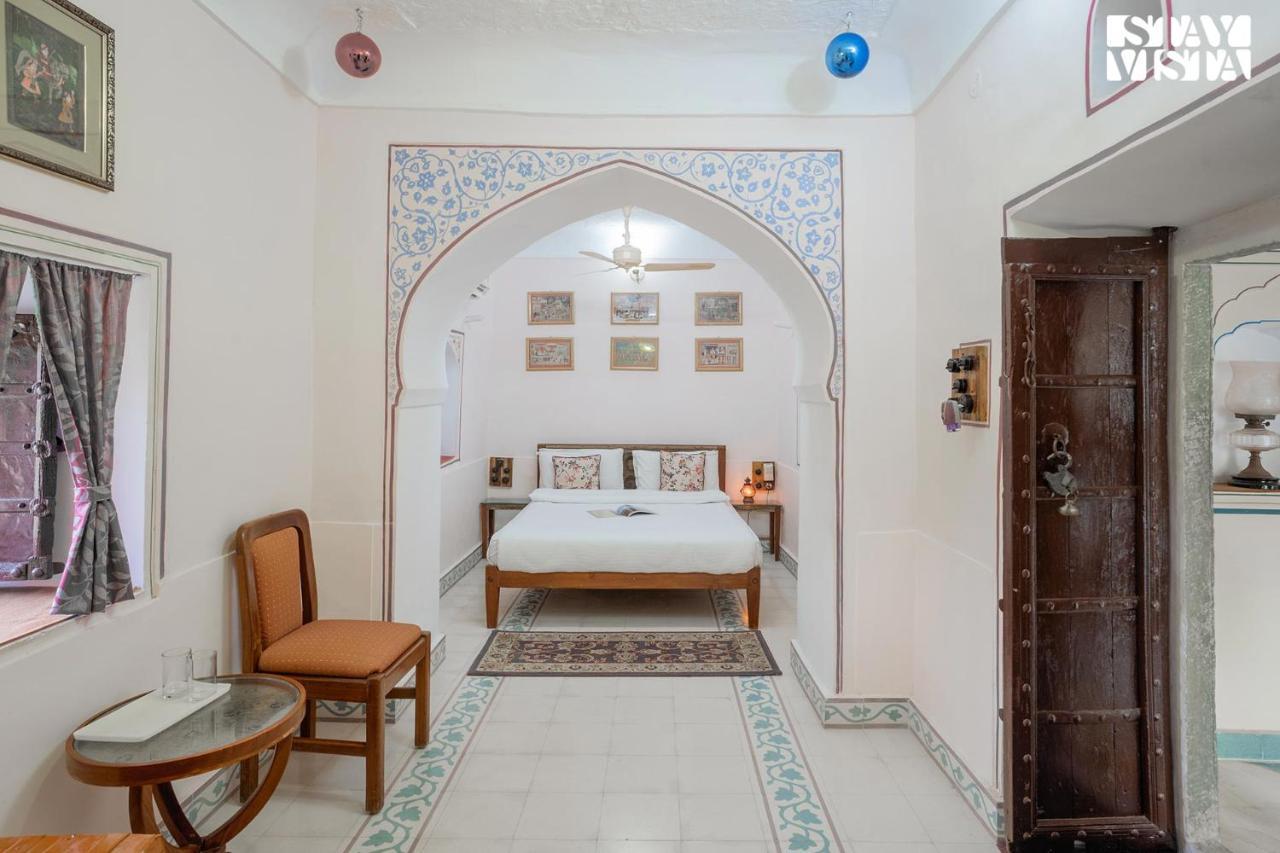 Jaipura Garh: Traditional Charm With Spacious Grounds And Activities