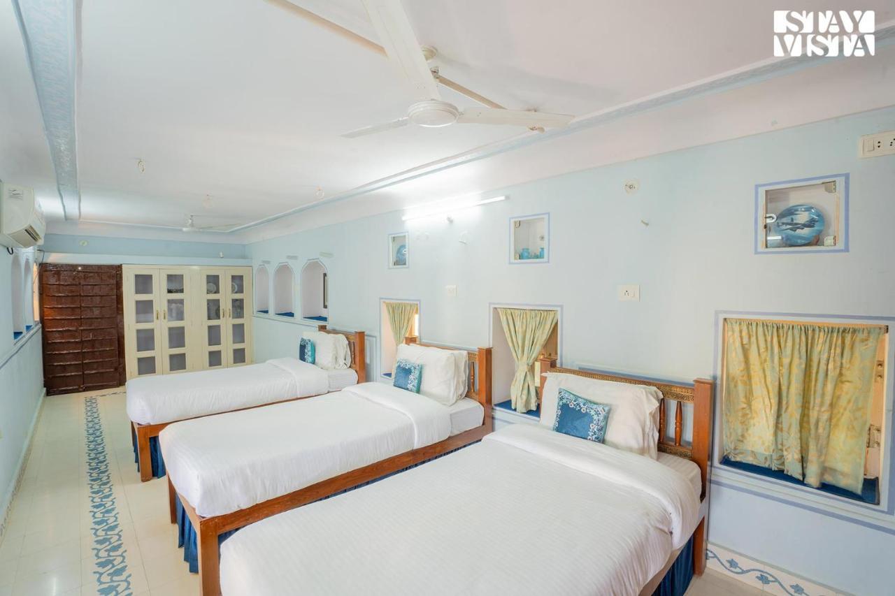 Villa Jaipura Garh: Traditional Charm With Spacious Grounds And Activities