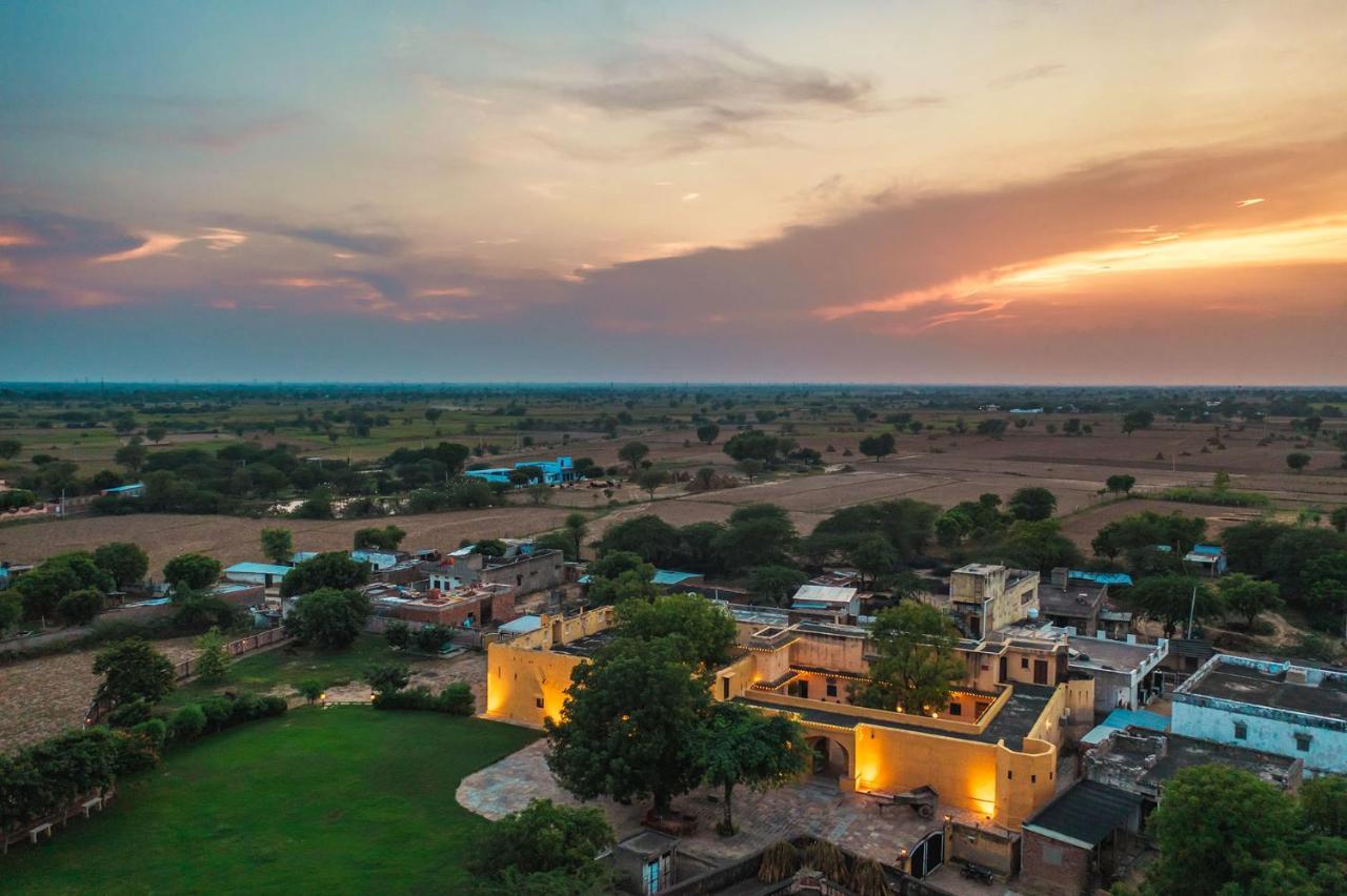 Jaipura Garh: Traditional Charm With Spacious Grounds And Activities Jaipur